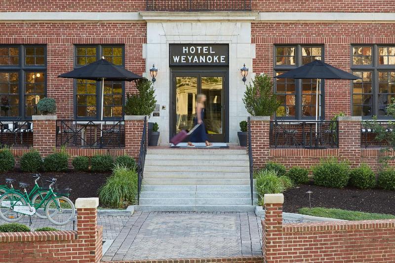 Hotel Weyanoke image
