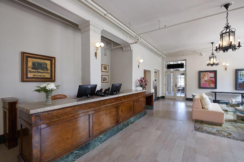 Hotel Weyanoke image