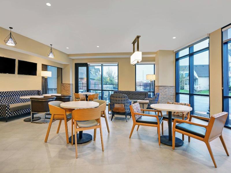 Towneplace Suites By Marriott Indianapolis Downtow image