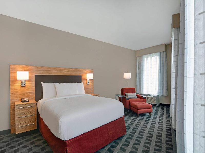 Towneplace Suites By Marriott Indianapolis Downtow image