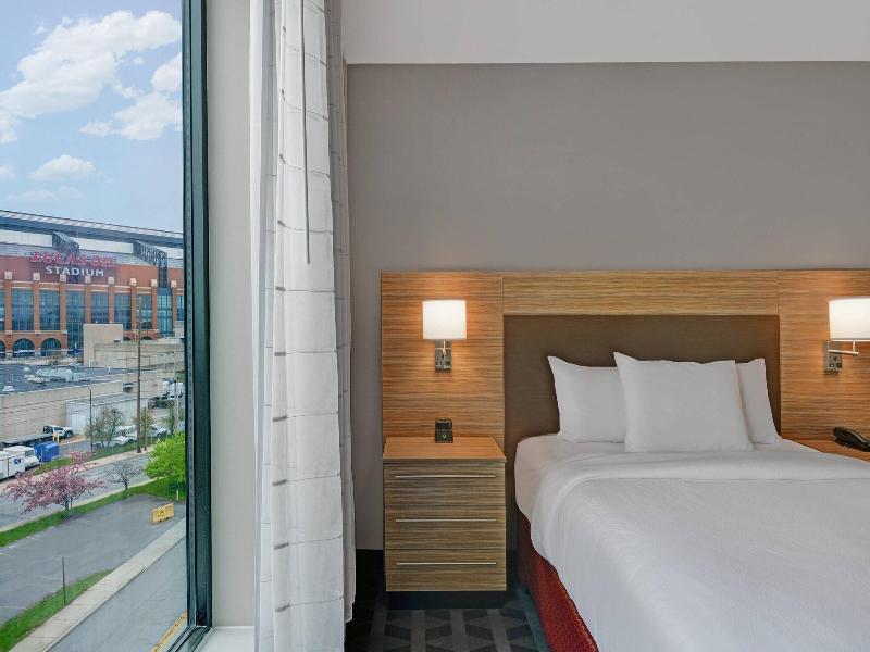 Towneplace Suites By Marriott Indianapolis Downtow image