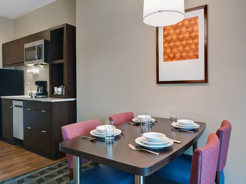 Towneplace Suites By Marriott Indianapolis Downtow image
