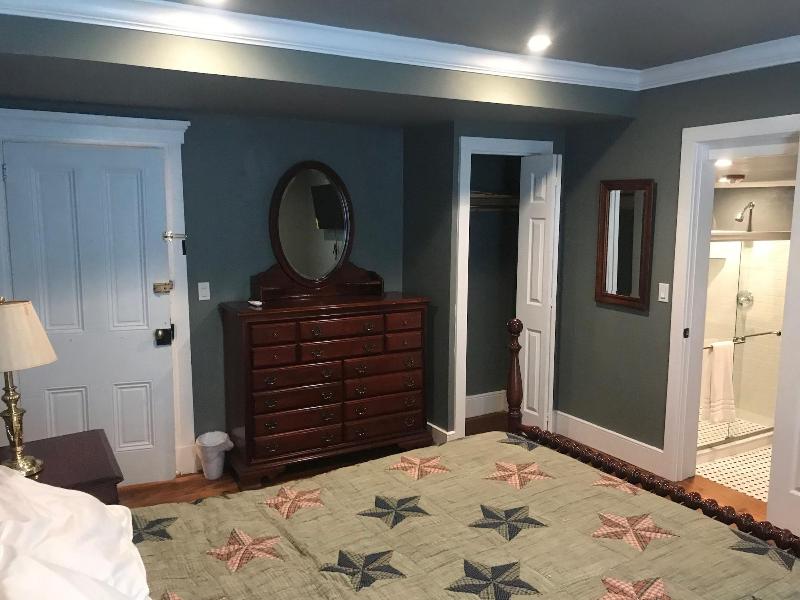 Stottsville Inn image