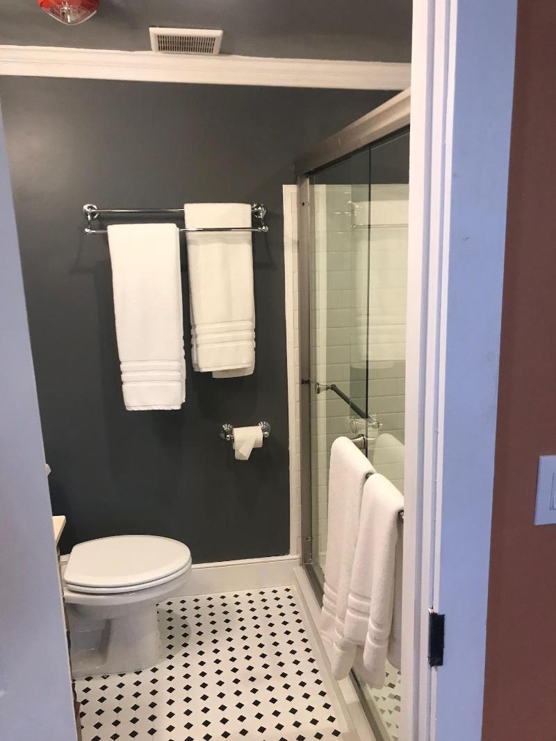 Stottsville Inn image
