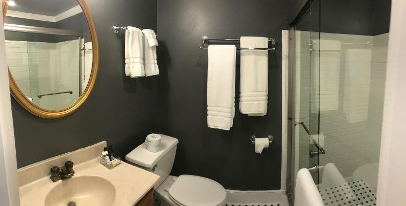 Stottsville Inn image