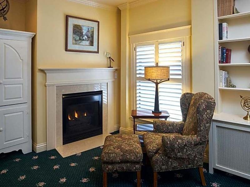 Hotel Mac image