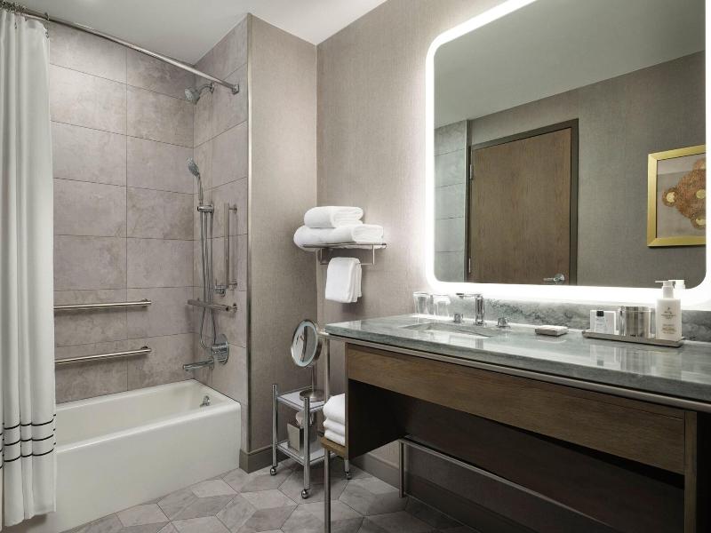 Jw Marriott Charlotte image
