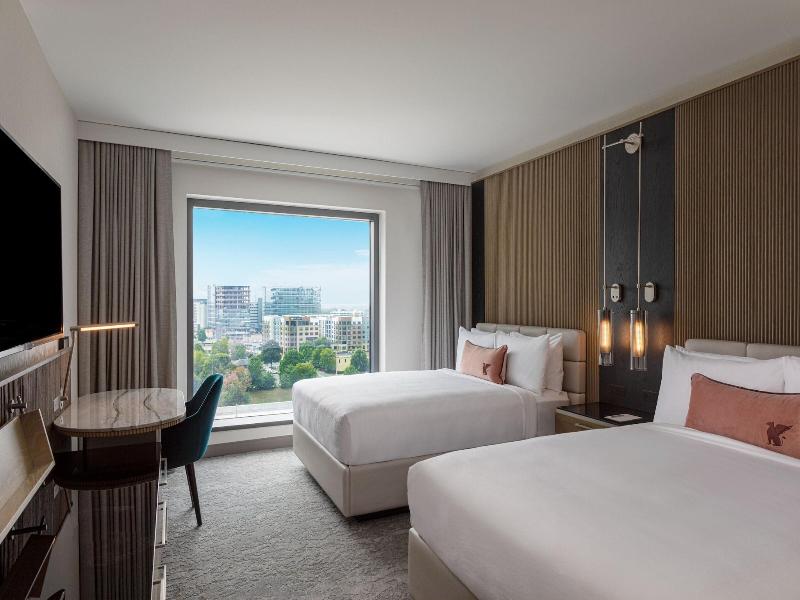 Jw Marriott Charlotte image