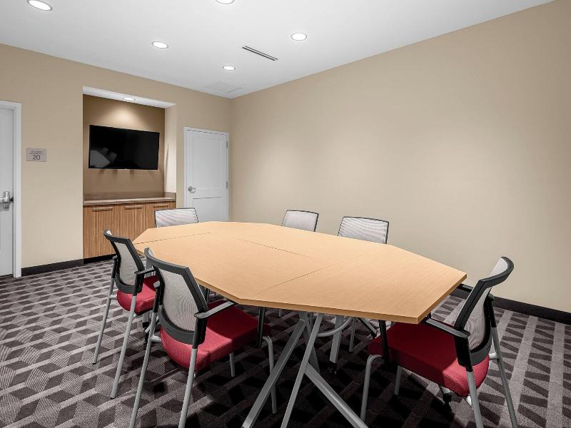 Towneplace Suites By Marriott Cincinnati Fairfield image
