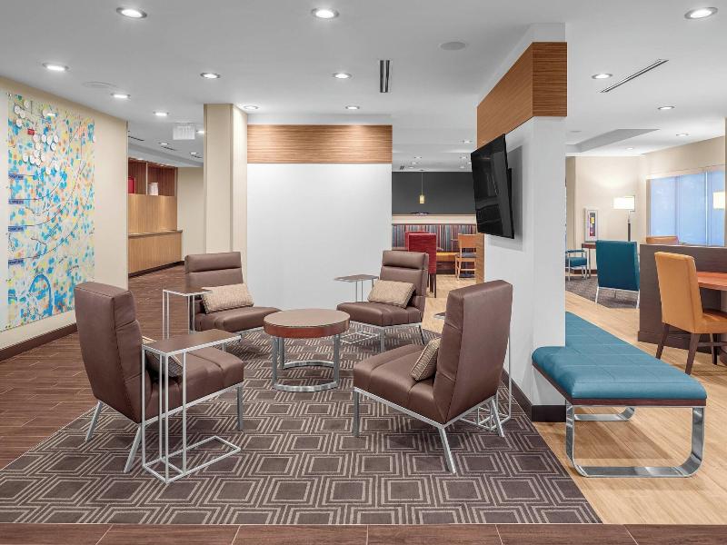 Towneplace Suites By Marriott Cincinnati Fairfield image