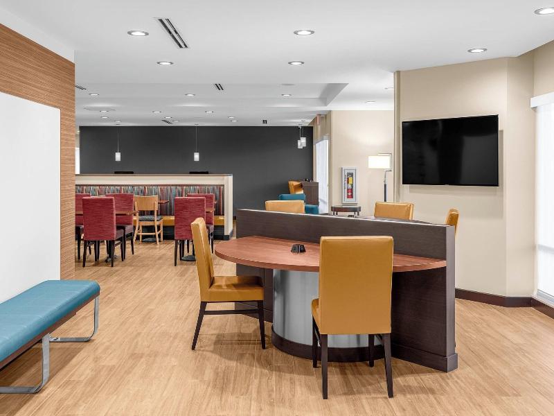 Towneplace Suites By Marriott Cincinnati Fairfield image