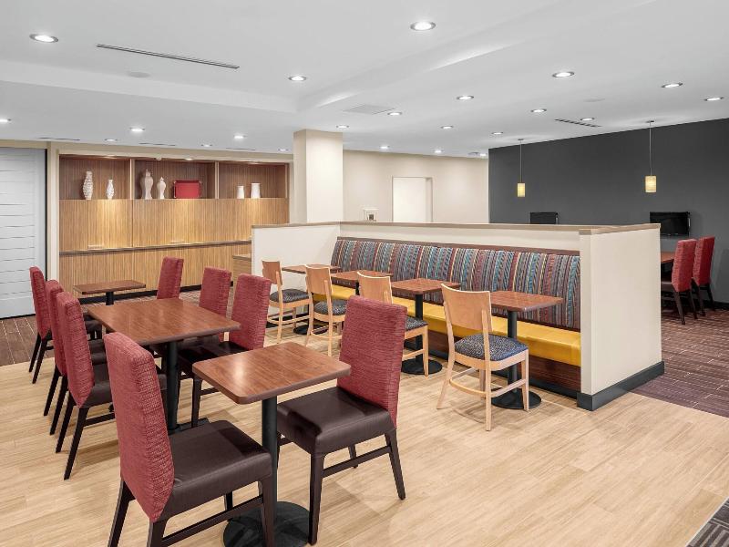 Towneplace Suites By Marriott Cincinnati Fairfield image
