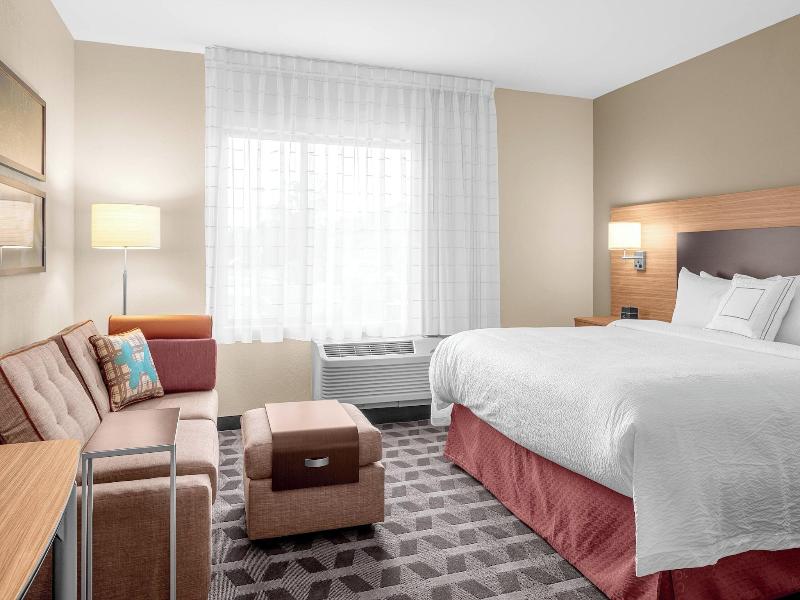 Towneplace Suites By Marriott Cincinnati Fairfield image