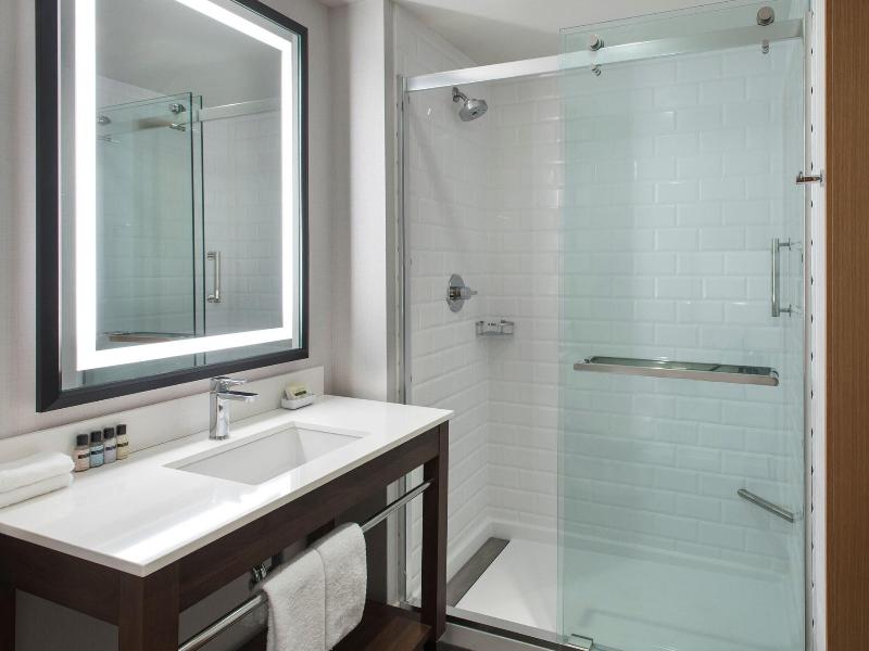 Four Points By Sheraton Albany image