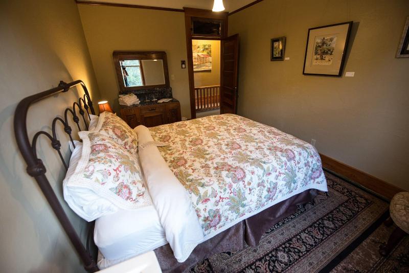 Balch Hotel image