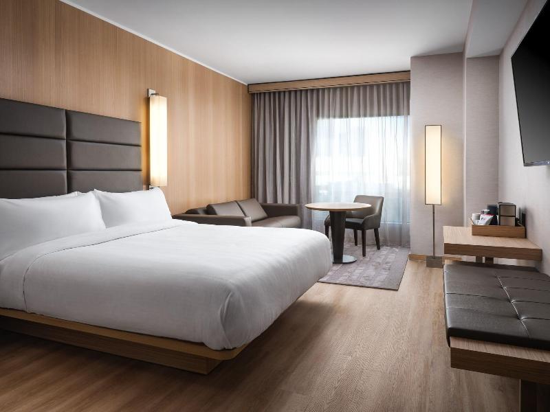Ac Hotel By Marriott Phoenix Downtown image