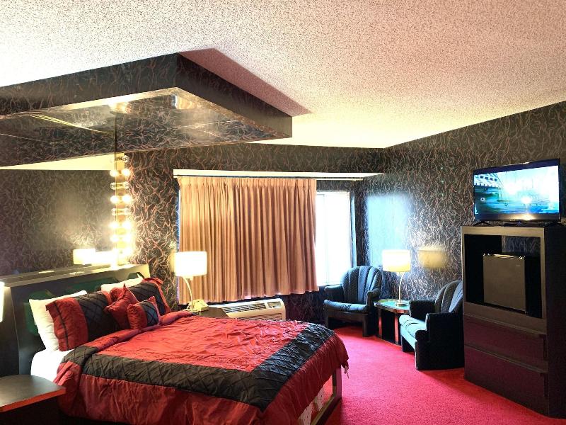 Don Q Inn image