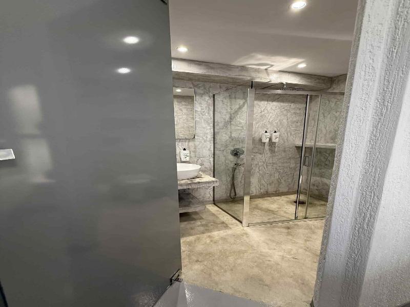 Geo & Art Boutique Hotel image