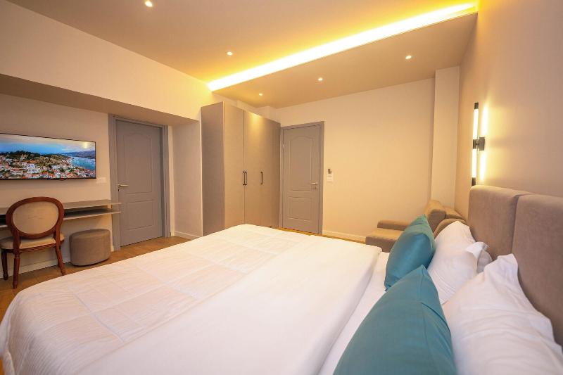 Illyrian Boutique Hotel image