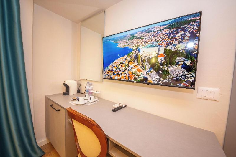Illyrian Boutique Hotel image