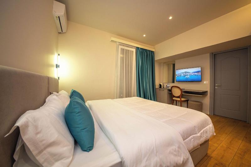 Illyrian Boutique Hotel image