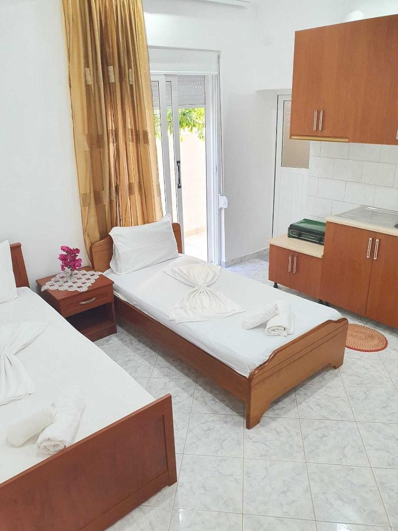Makla Apartaments image