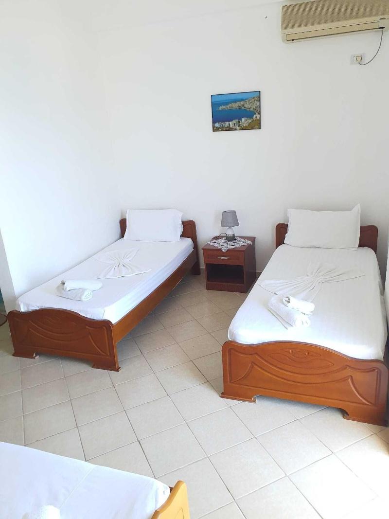 Makla Apartaments image