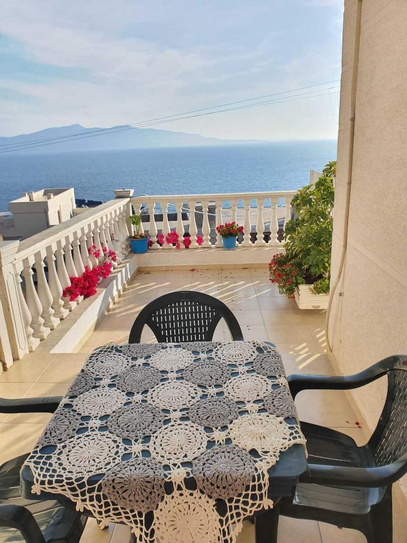 Makla Apartaments image