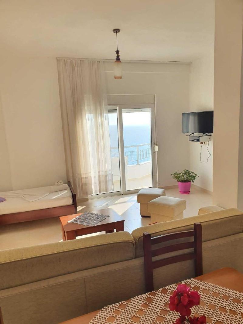 Makla Apartaments image