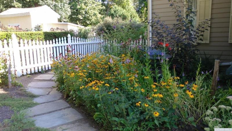 The Gables Of Rhinebeck Inn image