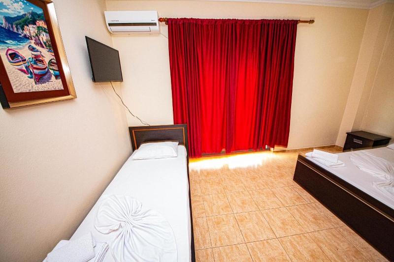 Hotel Primavera image