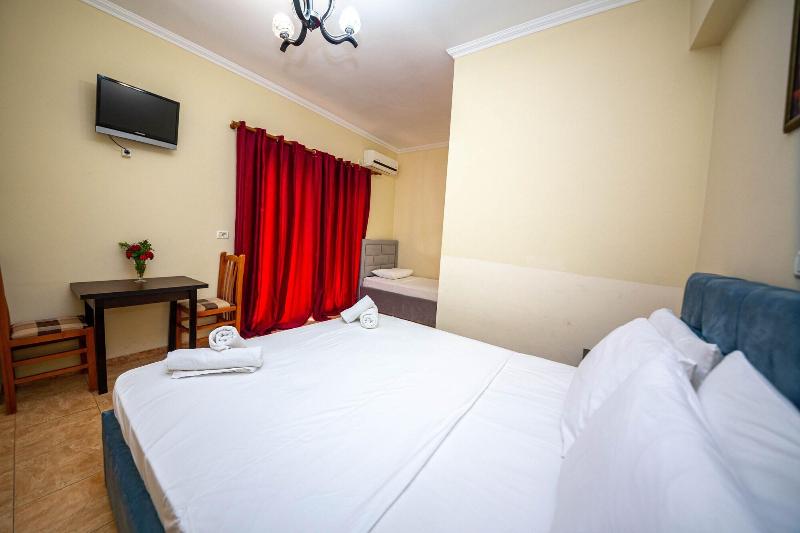 Hotel Primavera image
