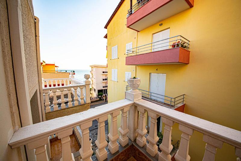 Hotel Primavera image