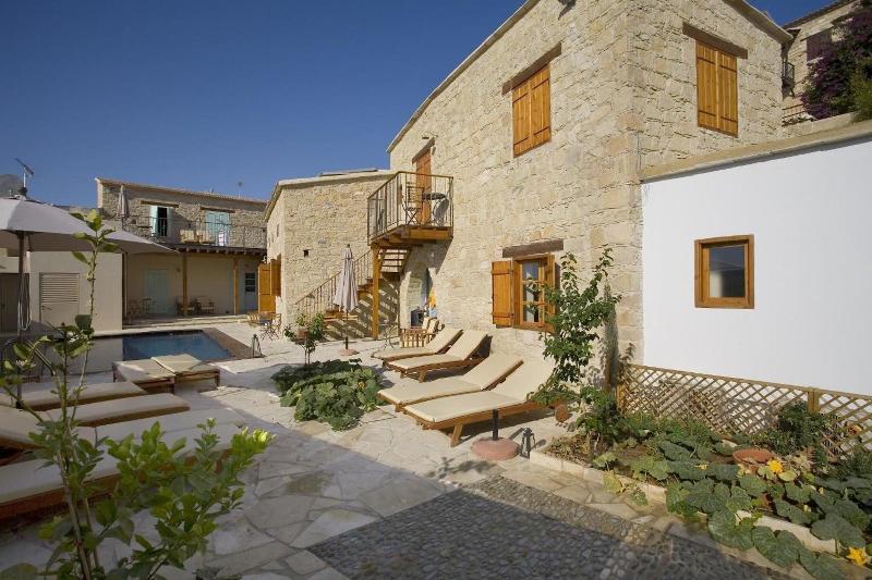 Evkarpos Country House — photo 5