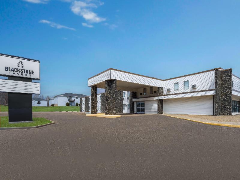 Days Inn By Wyndham Mandan Bismarck Area — general view