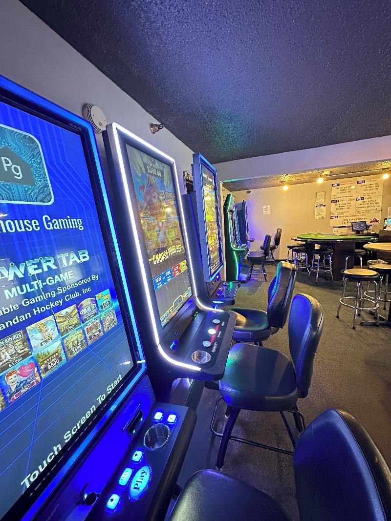 Days Inn By Wyndham Mandan Bismarck Area image