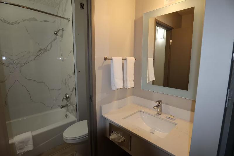 Days Inn By Wyndham Mandan Bismarck Area image