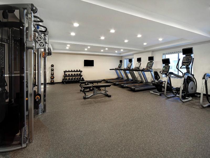 Fairfield Inn & Suites by Marriott Las Vegas Airpo image