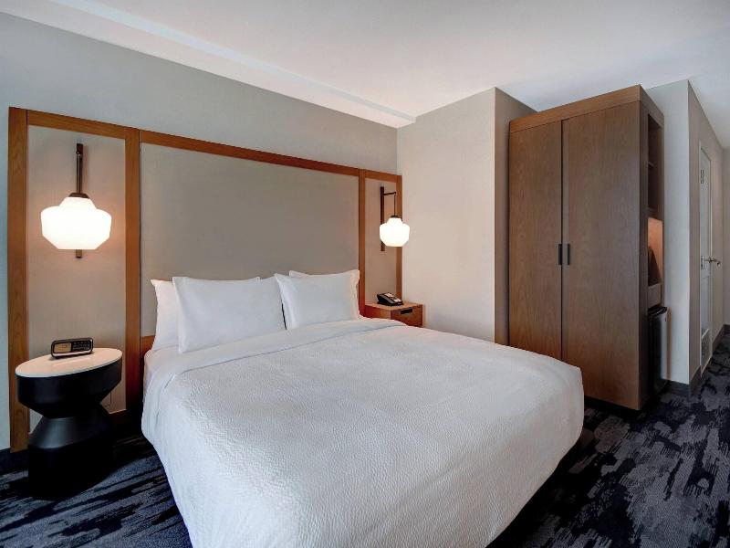 Fairfield Inn & Suites by Marriott Las Vegas Airpo image
