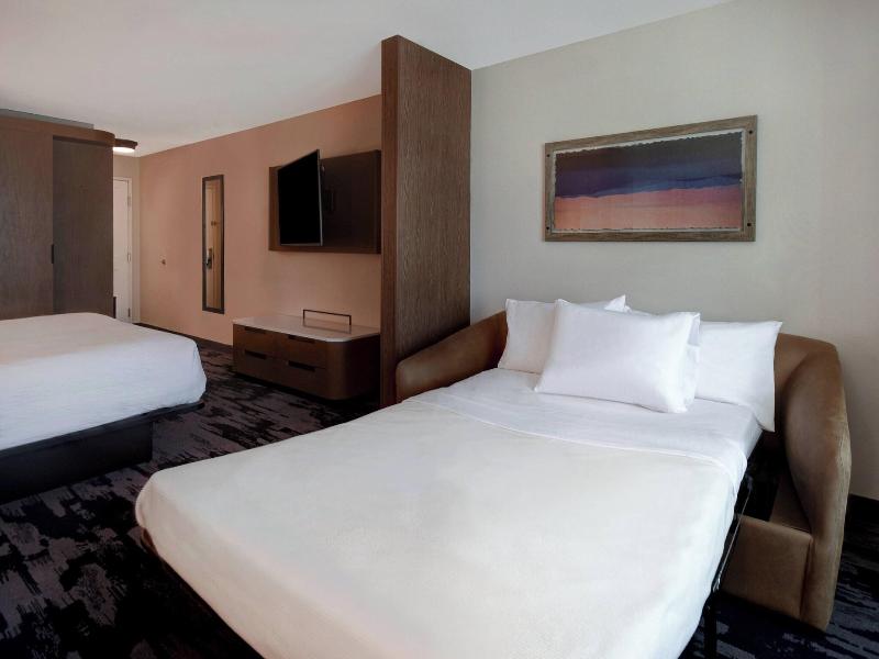 Fairfield Inn & Suites by Marriott Las Vegas Airpo image