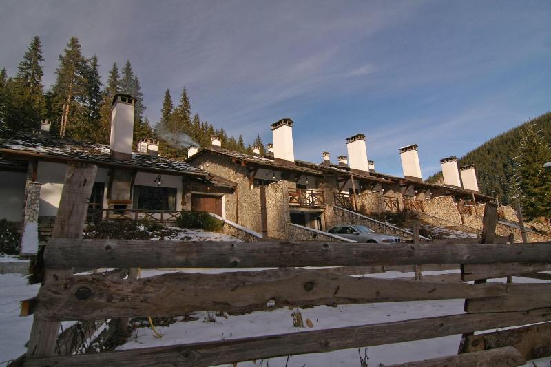 Holiday Village Kochorite image