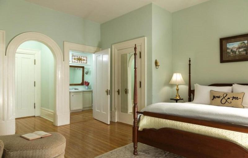 The Mercersburg Inn image