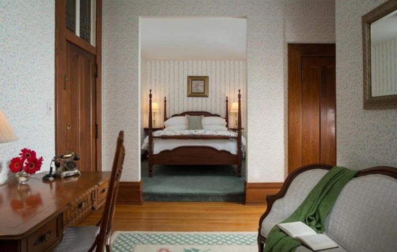 The Mercersburg Inn image
