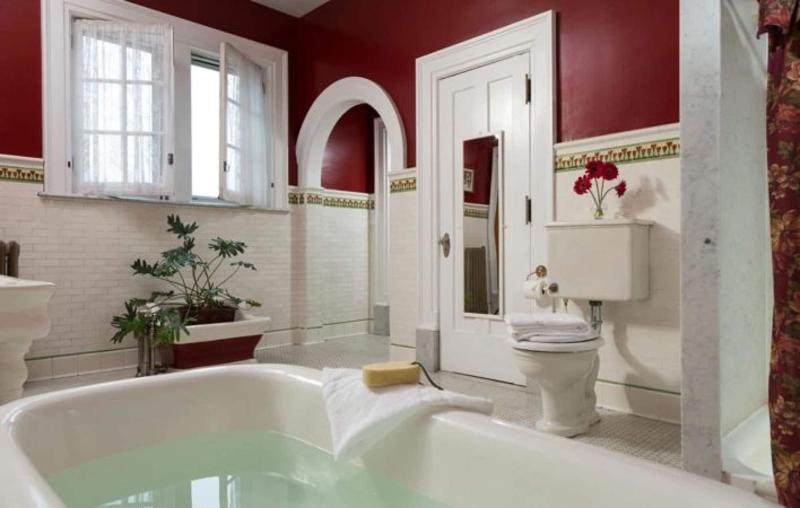 The Mercersburg Inn image