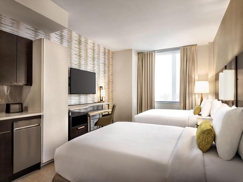 Residence Inn By Marriott New York Jfk Airport image