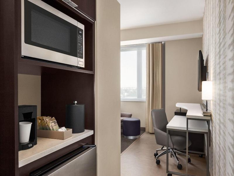 Residence Inn By Marriott New York Jfk Airport image