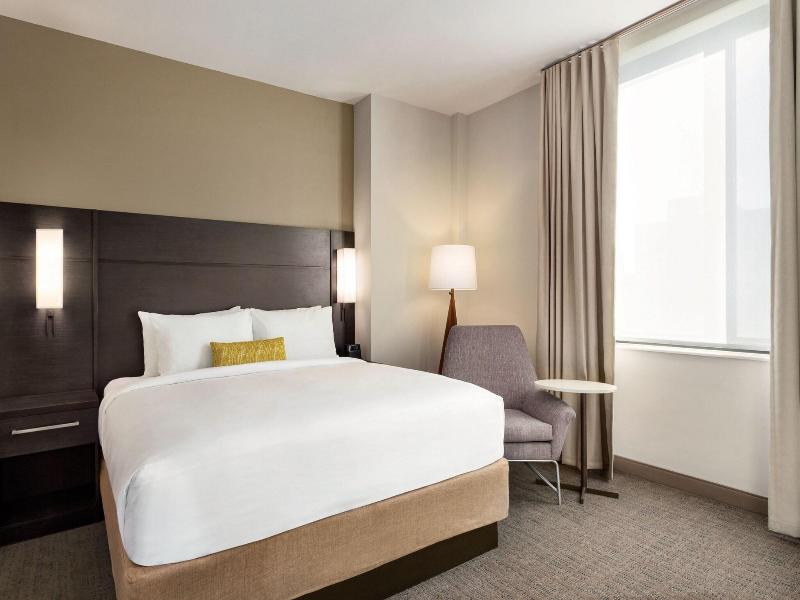 Residence Inn By Marriott New York Jfk Airport image