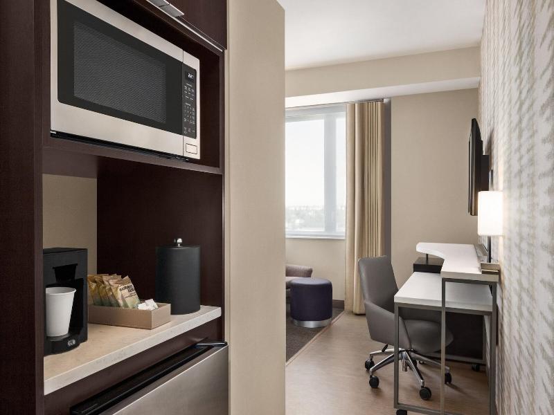 Residence Inn By Marriott New York Jfk Airport image