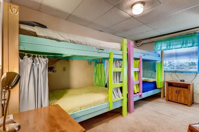 Inn the Clouds Hostel & Inn image