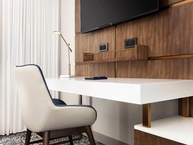 Delta Hotels by Marriott Virginia Beach Waterfront image